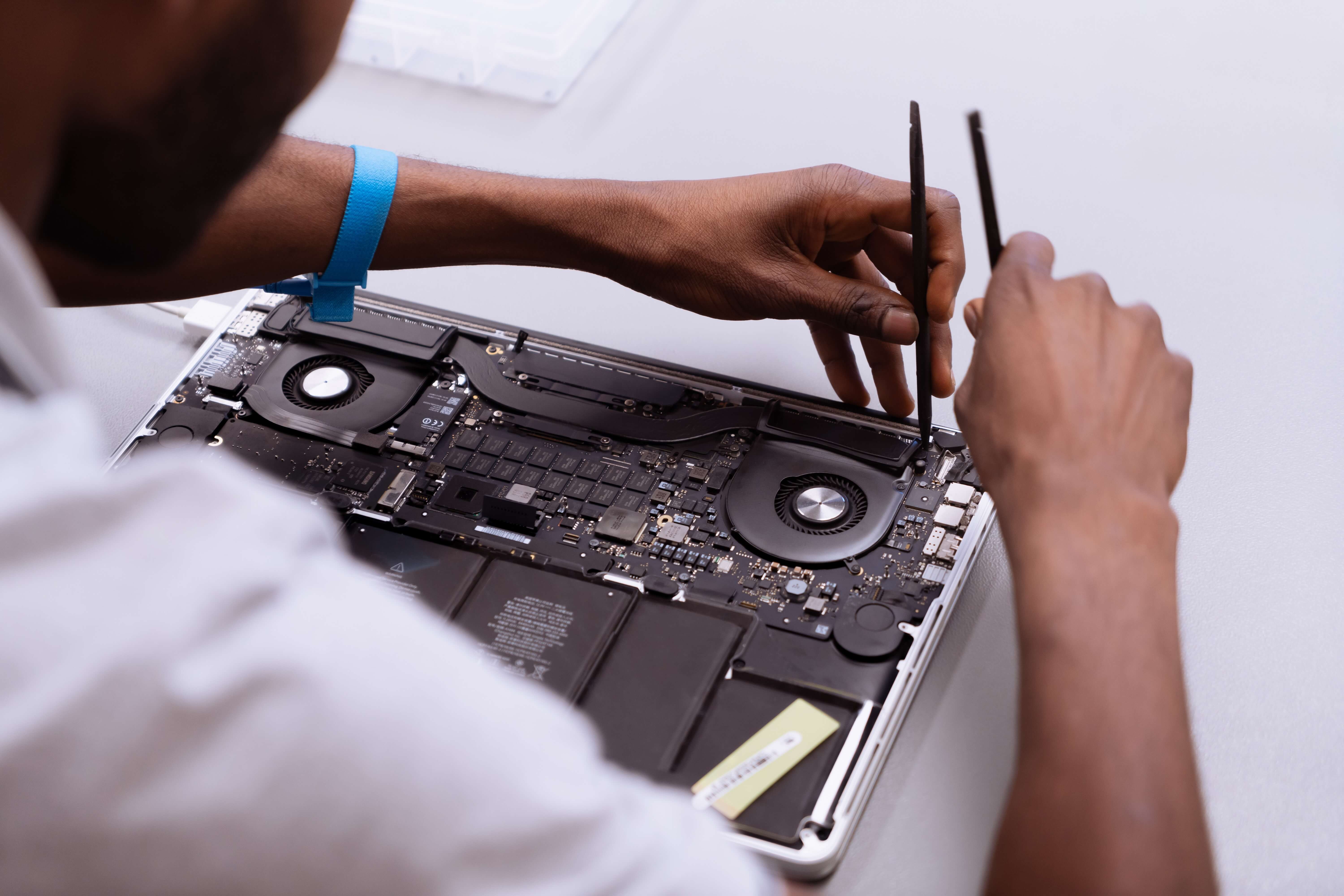 Laptop services